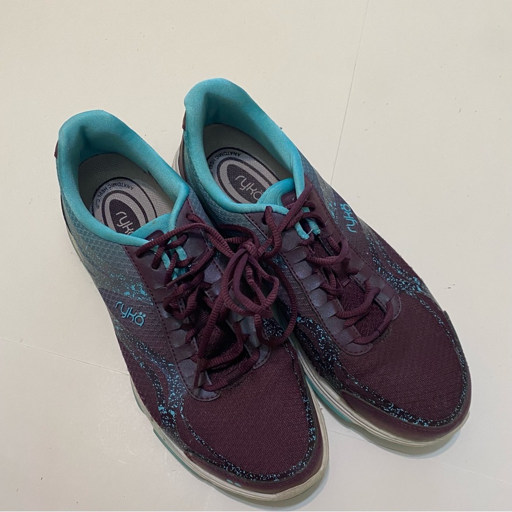 Ryka women’s sneakers size 10